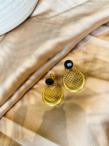 Black Stone Gold Earrings